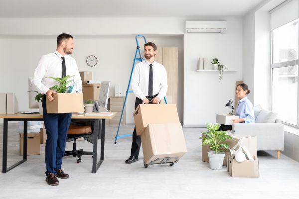 Outsourcing vs in-house hiring